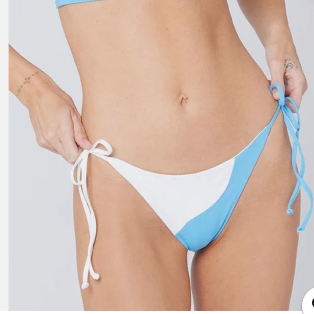 L*Space Women Dani Classic Blue‎ White Colorblock Side Tie Bikini Bottom Large